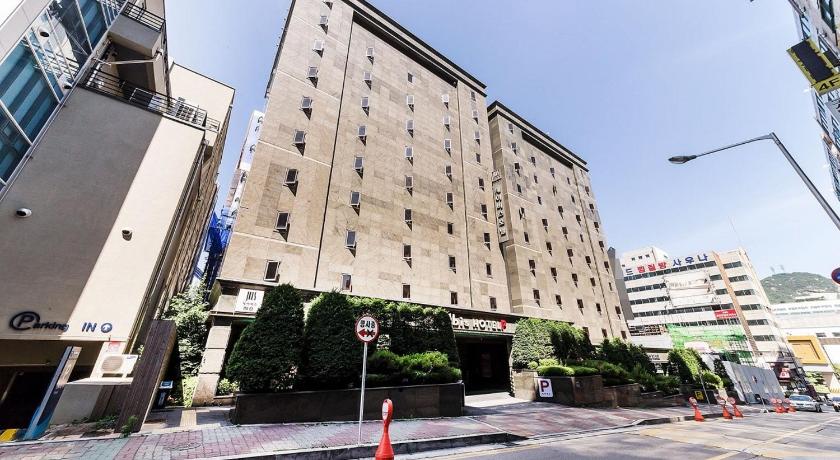 JBIS Hotel photo