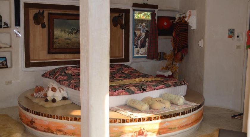 รูปของห้องดีลักซ์เตียงใหญ่พร้อมวิวสวนหย่อม (Deluxe Double Room with Garden View) 2