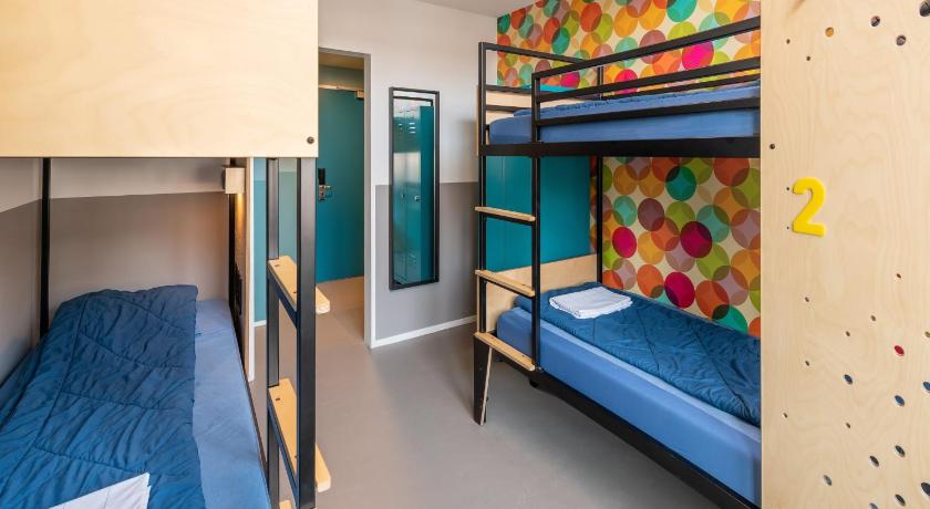 Quadruple Room with Private Bathroom and Shower, Stayokay Hostel Den Haag in The Hague