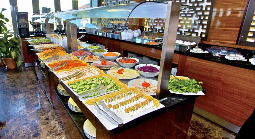 Monaco Hotel - image 7