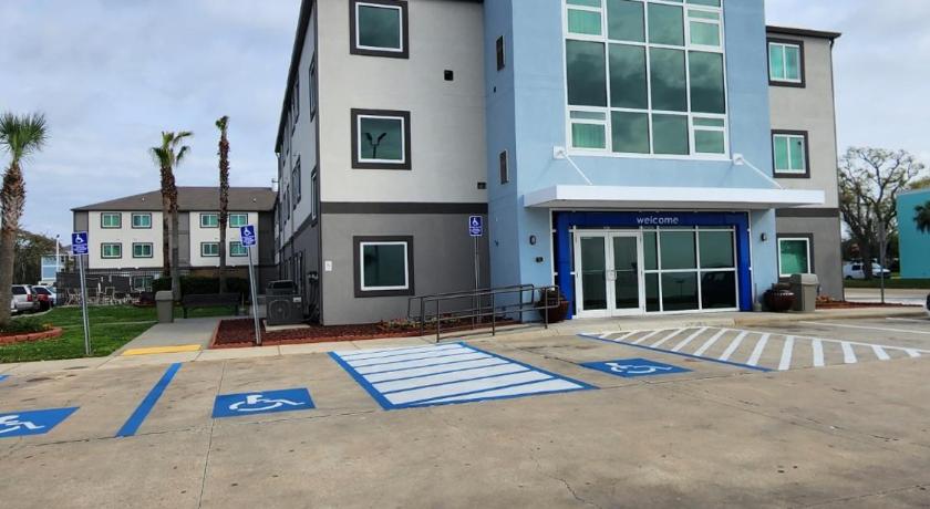 Motel 6-Biloxi, MS - Beach photo