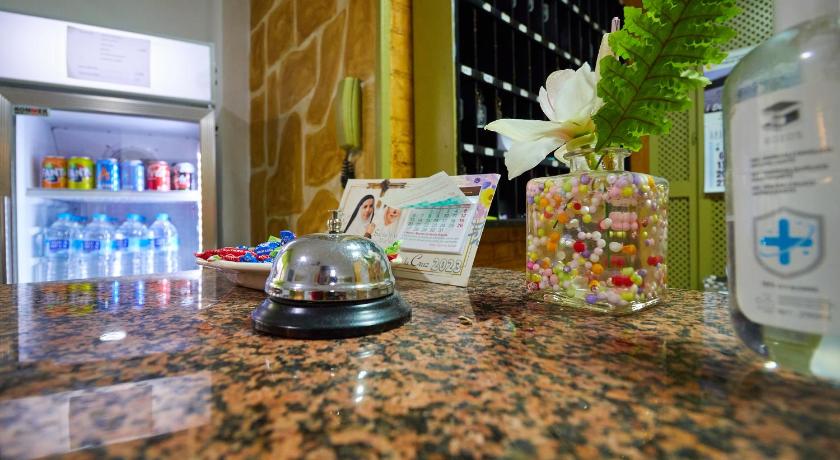 龙达 Hotel Virgen de los Reyes 2星级 酒店 套房