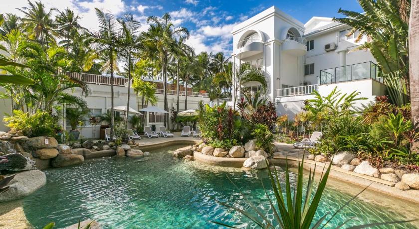 Belle Escapes - Beachfront 3 Bedroom Apartment Alamanda Resort "25" photo