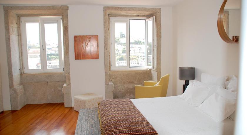Top Flat - image 16