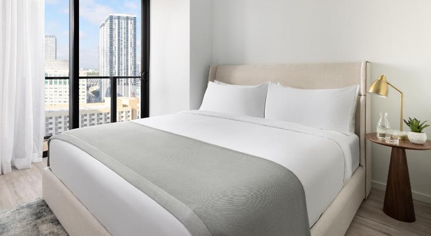 City View One Bedroom Suite with King Bed fotója 6