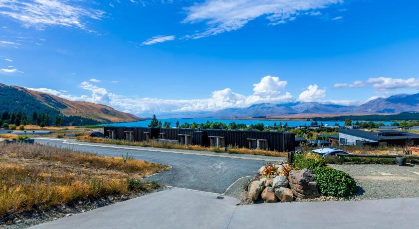 Roto View - Beautiful views of Lake Tekapo photo