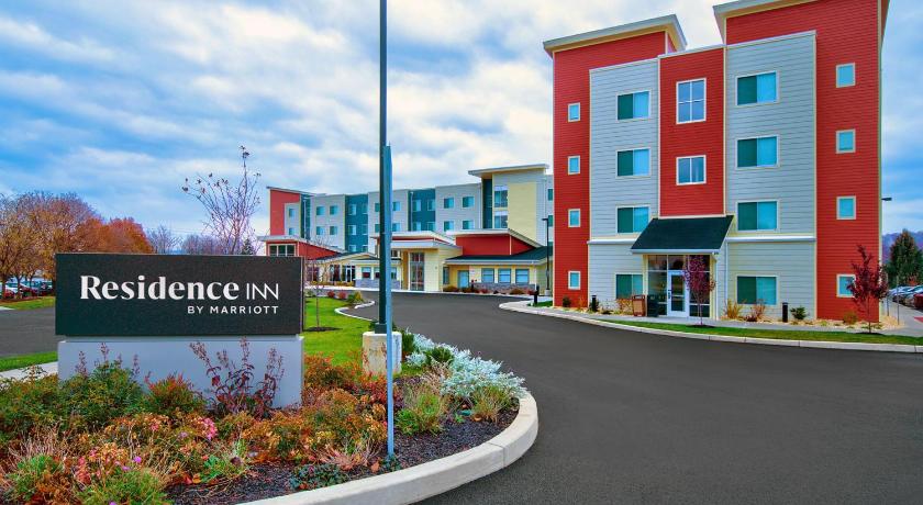 Residence Inn by Marriott Reading photo