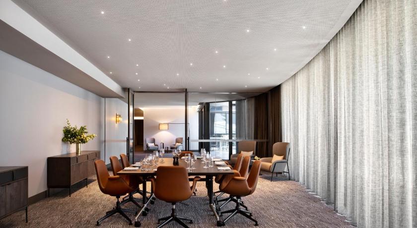 Melbourne Marriott Hotel Docklands photo 5