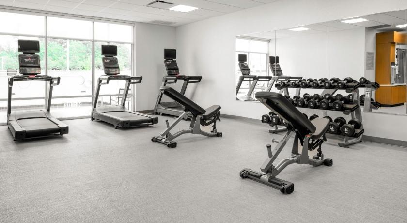SpringHill Suites by Marriott Charlotte Airport Lake Pointe photo