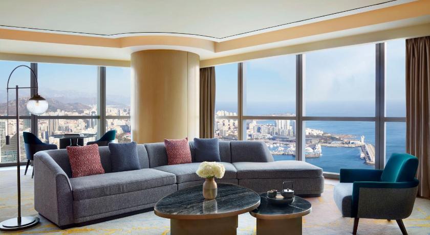 Imagen de Suite con vistas al mar (Suite with Sea View) 2