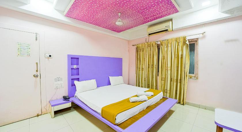 Hotel Radhika Deluxe, Kolhapur  photo
