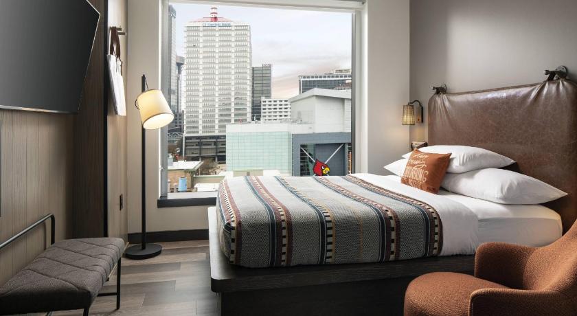 Moxy Louisville Downtown photo