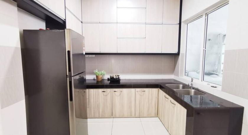 イポー Bdr Seri Botani ipoh nordic 19pax (tvbox/mahjong) 4つ星 ゲストハウス レストラン