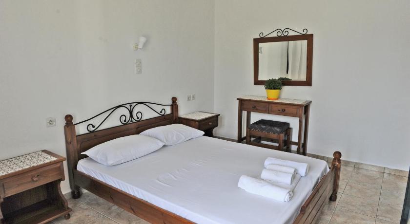 Morfeas Hotel — Hotel in Milos Island