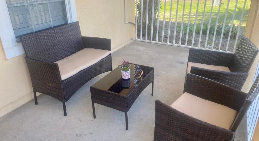 PALM COVE VACATION HOME- One level, Community pool, Pet Friendly photo