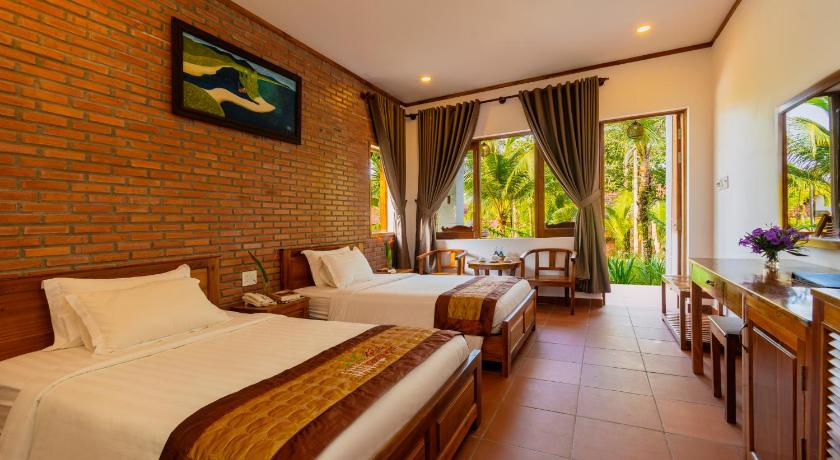 Image of Deluxe Twin Room with Garden View 0