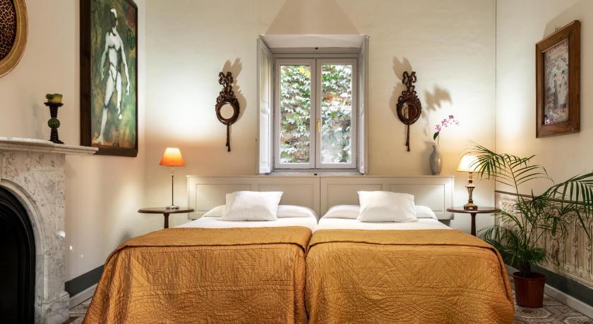 Image of Junior Suite 9