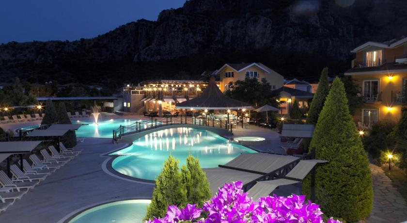 Club Alla Turca - image 7