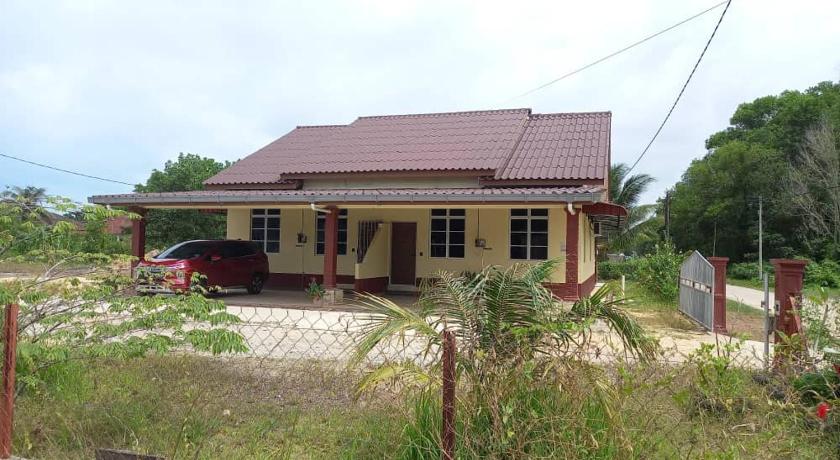 D'Mufeed Homestay photo