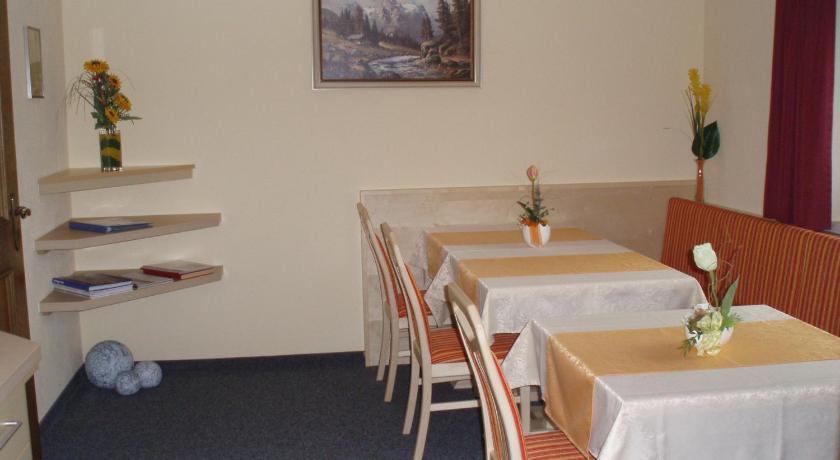 Image of Double or Twin Room with Balcony 5