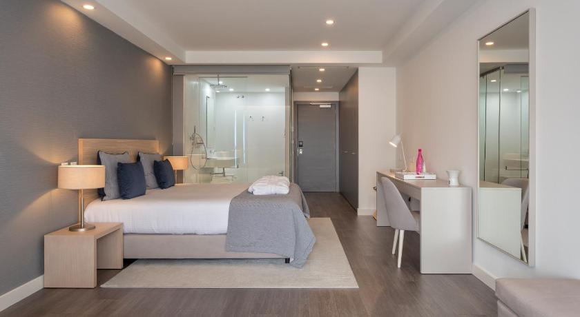 Image of Superior Double or Twin Room with Balcony and Spa Access 0