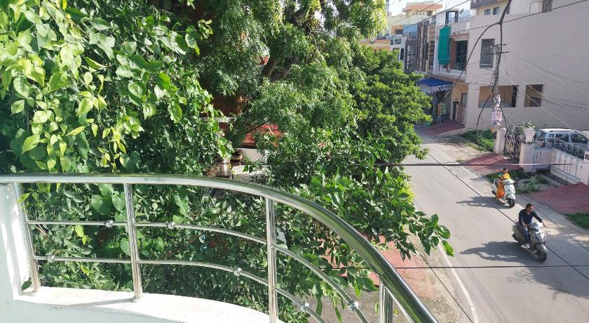 Jagannath guest house photo