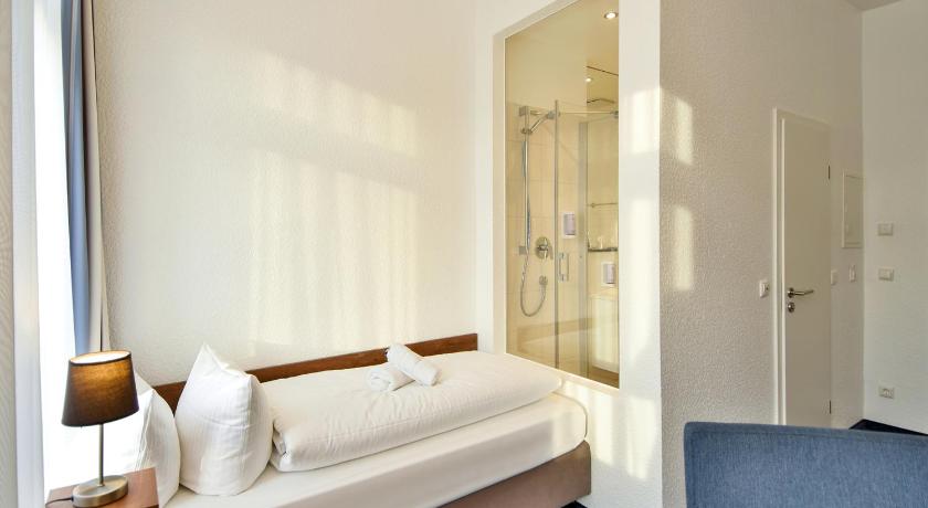 Hotel am Fischerstrand photo