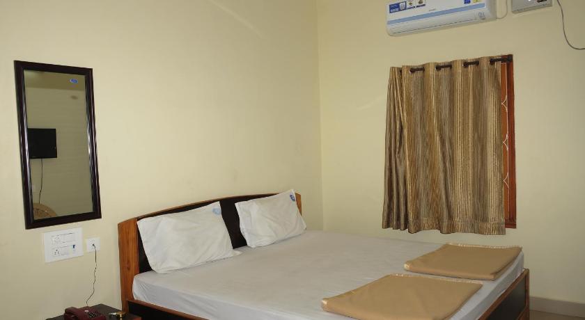 Hotel Agarala Residency