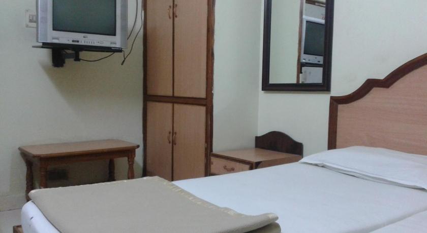 Hotel Agarala Residency