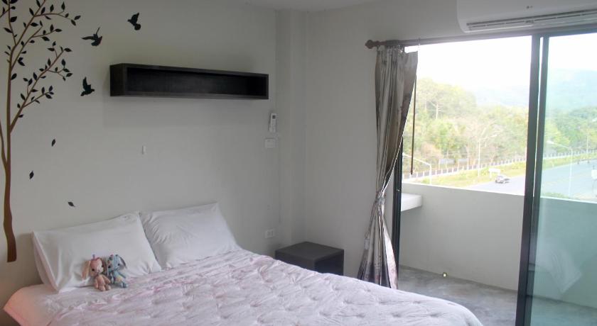 รูปของห้องมาตรฐานเตียงใหญ่ (Standard Double Bed) 0
