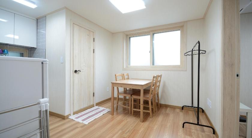 서울 써니힐 게스트하우스 홍대 (Sunnyhill Guesthouse Hongdae) 3성급 호텔 레스토랑