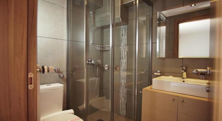 Elements Rooms & Apartments photo