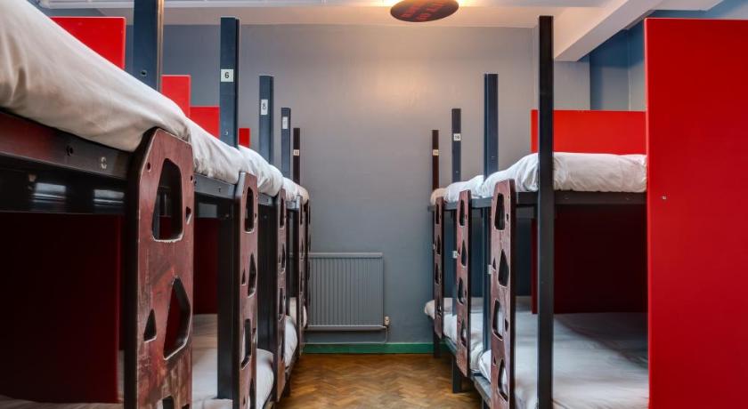 Image of Bed in a Mixed Dorm 3