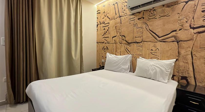 Image of Deluxe Single Room 9