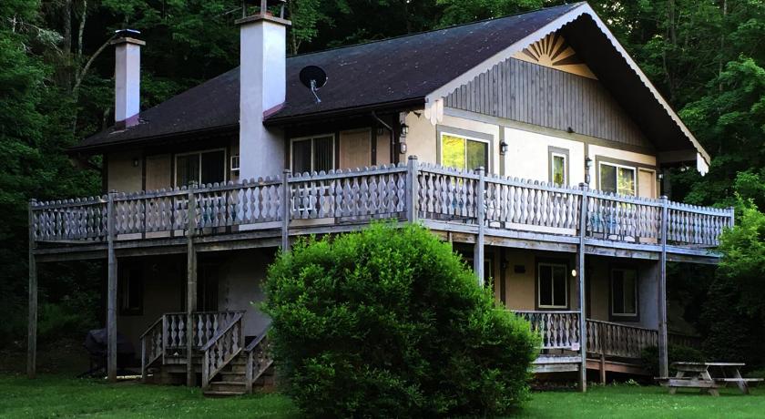 Slide Mountain Forest House — Hotel in Shandaken (NY)