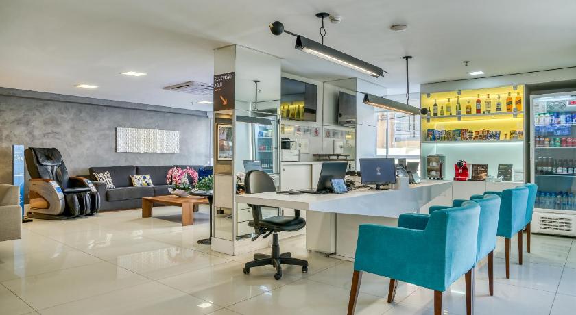 Hotel Brisa Suites photo