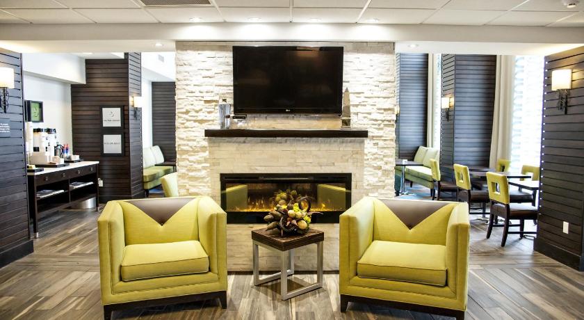 Kitchener Inn & Suites