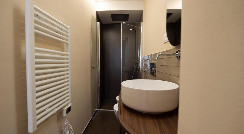 카라라 Villino Micol camere a due passi dal mare 4성급 호텔 수영장