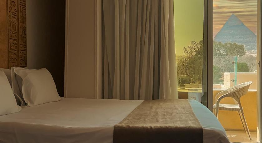 Image of Quadruple Room with Balcony 11