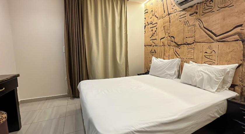 Image of Deluxe Single Room 5