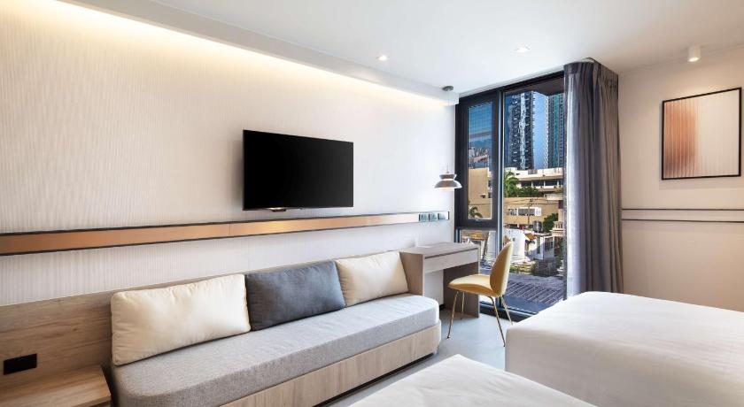 バンコク Best Western Ratchada Hotel 4つ星 ホテル プール