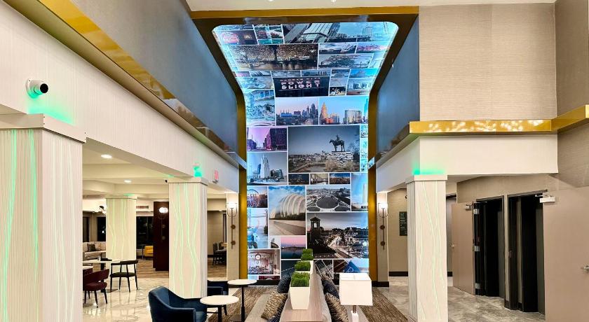 Holiday Inn Kansas City - Downtown photo