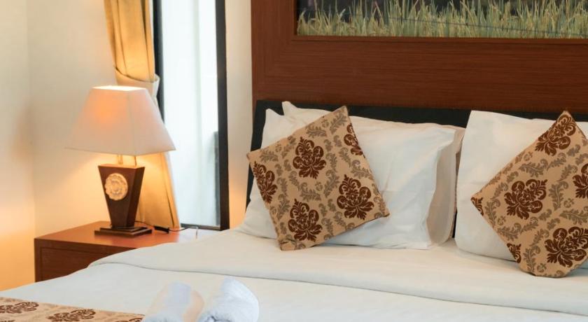 Image of Standard Double Bed 7