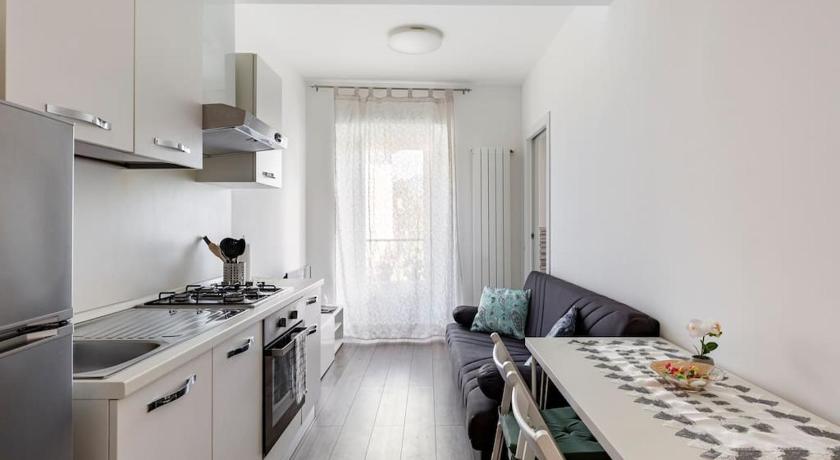 Clelia's Apartment (Como)