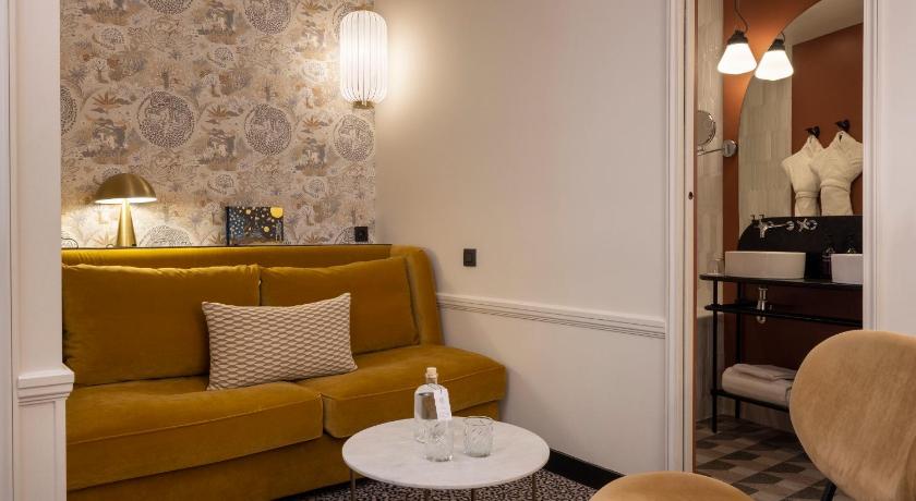 Image of Executive Suite 6