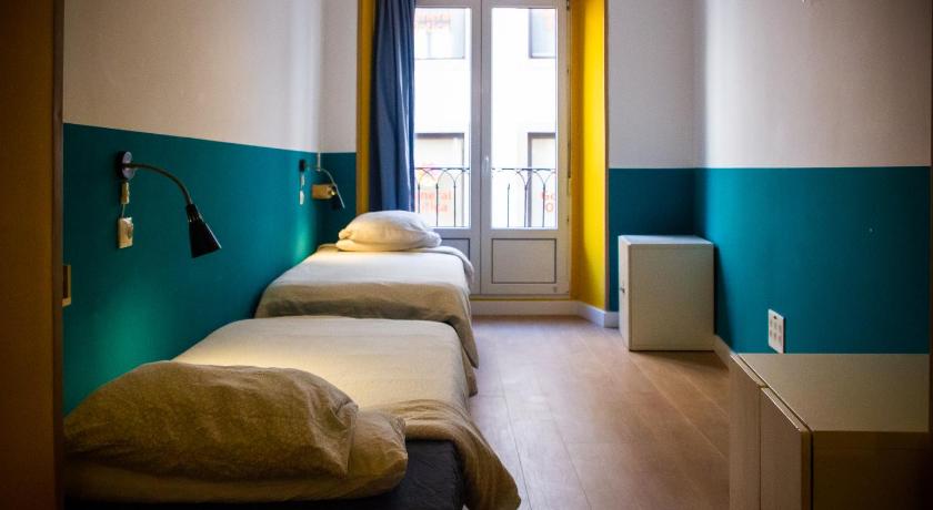 Image of 1 Person in 4-Bed Dormitory - Mixed 1
