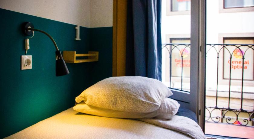 Image of 1 Person in 3-Bed Dormitory - Mixed 6