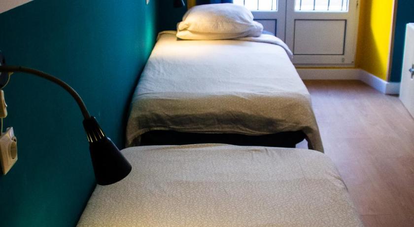 Image of 1 Person in 3-Bed Dormitory - Mixed 8