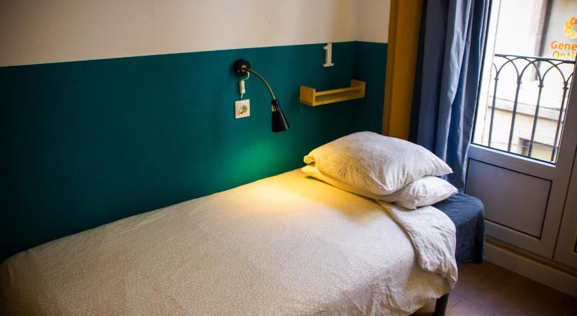 Image of 1 Person in 3-Bed Dormitory - Mixed 3