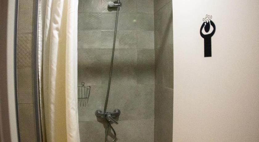 Image of 1 Person in 4-Bed Dormitory - Female Only 6